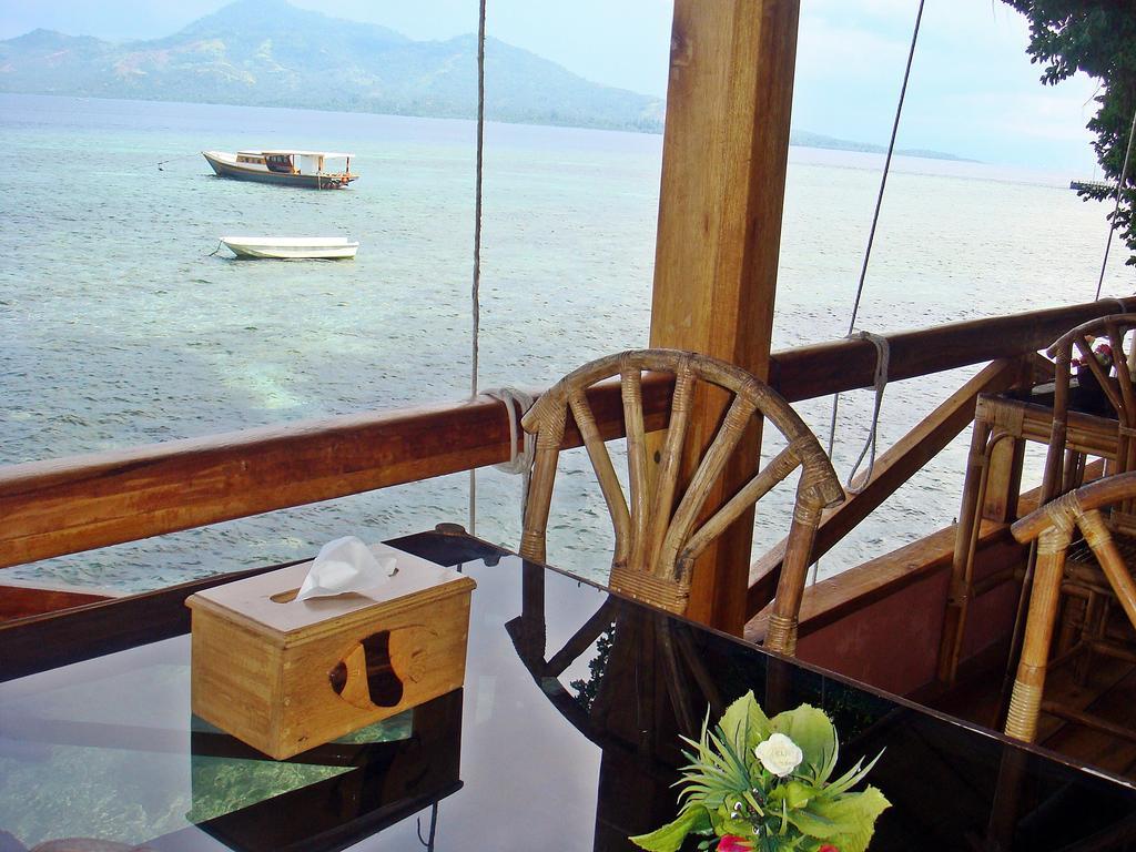 Bunaken Divers Sea Breeze Resort Eksteriør billede