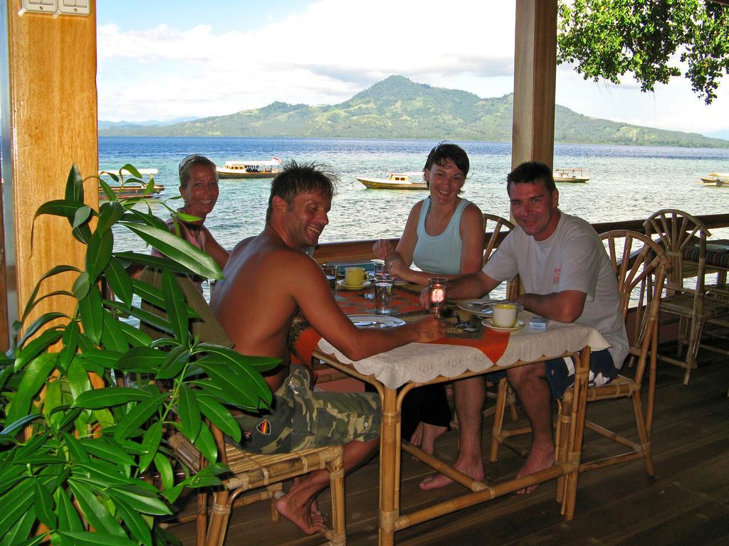 Bunaken Divers Sea Breeze Resort Eksteriør billede