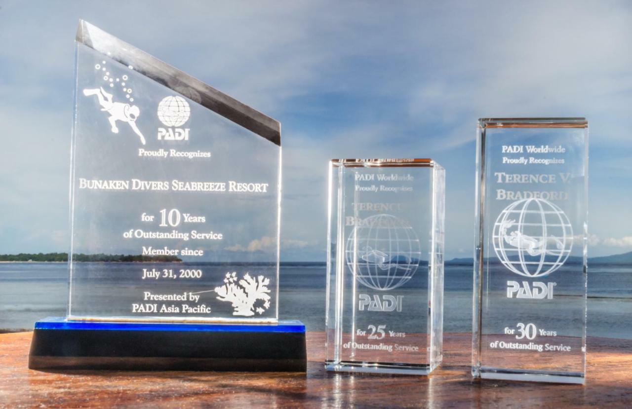 Bunaken Divers Sea Breeze Resort Eksteriør billede